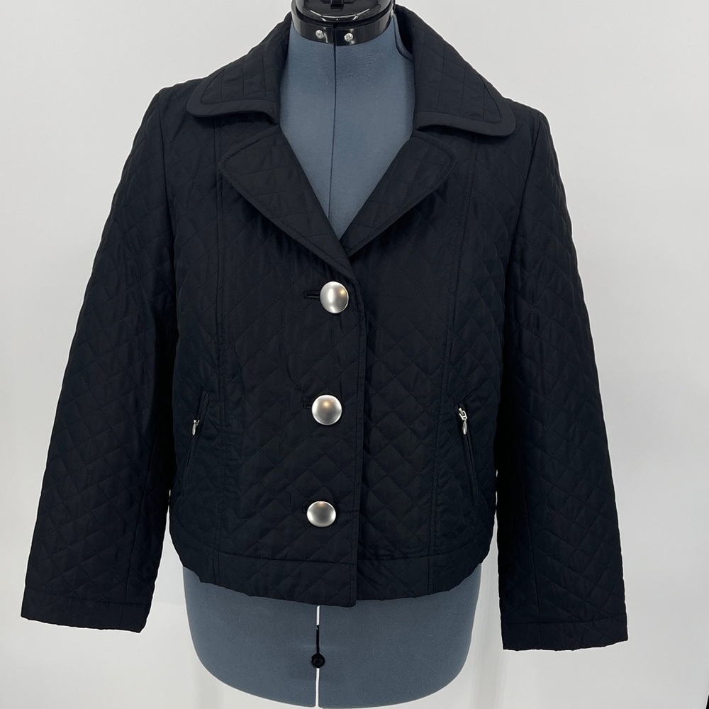 R Q T Women's Black Quilted SHORT LIGHT Jacket SIZE L